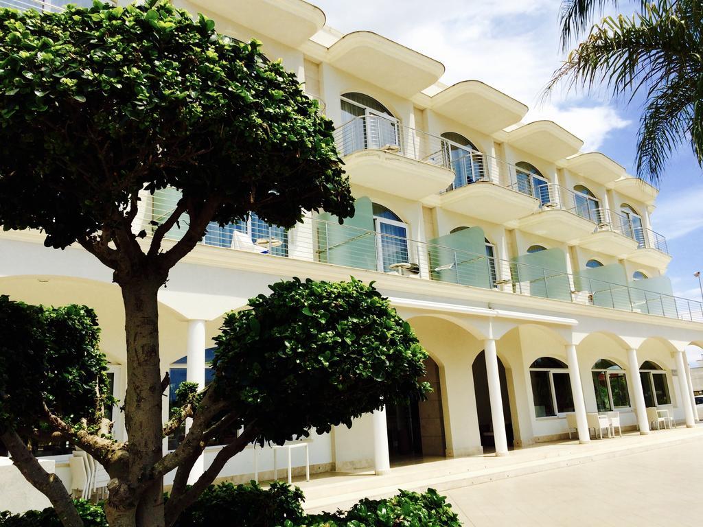 Hotel Vespucci Porto Cesareo Εξωτερικό φωτογραφία